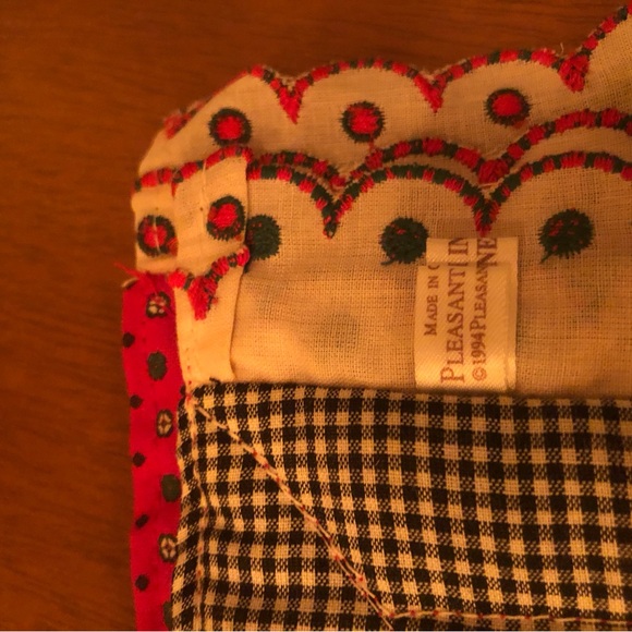 American Girl/Pleasant Company, Addy’s Family Album Quilt - Picture 3 of 14